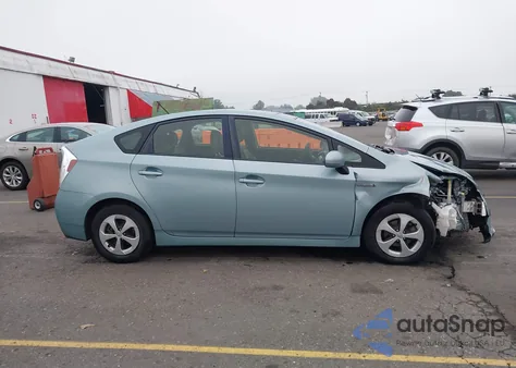 2013 Toyota Prius Three from USA, damaged, VIN JTDKN3DU4D5600053